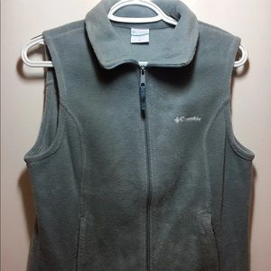 Columbia women’s fleece vest